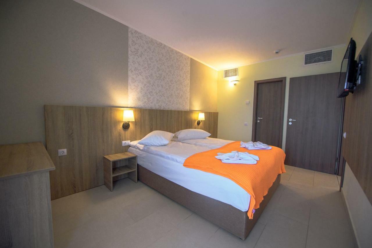 Hotel Piccadilly Mamaia Exterior foto